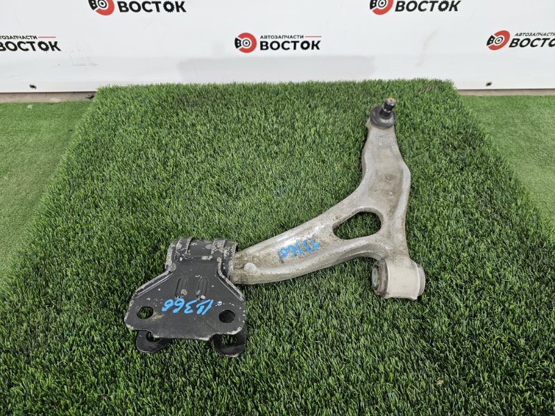 Рычаг нижний, 3000 рублей, Пешки