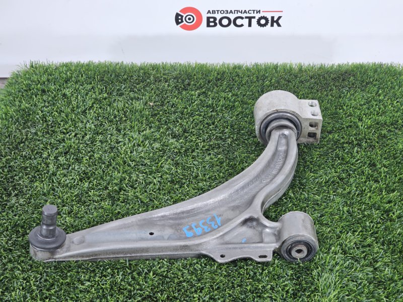 Рычаг нижний, 4000 рублей, Пешки