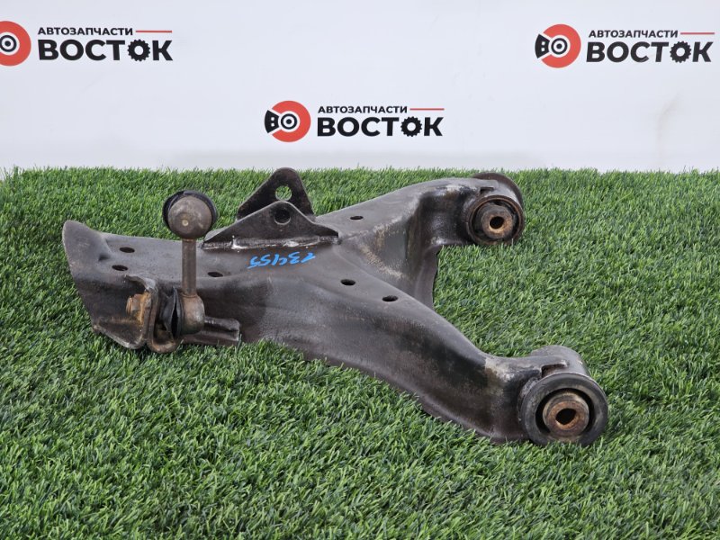 Рычаг нижний, 3500 рублей, Пешки