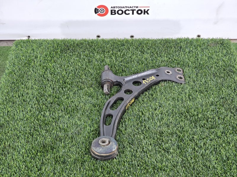 Рычаг нижний, 2500 рублей, Пешки