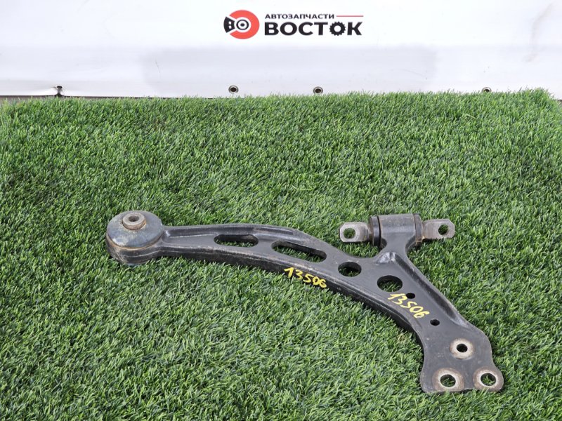 Рычаг нижний, 2500 рублей, Пешки