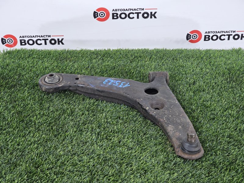 Рычаг нижний, 1500 рублей, Пешки