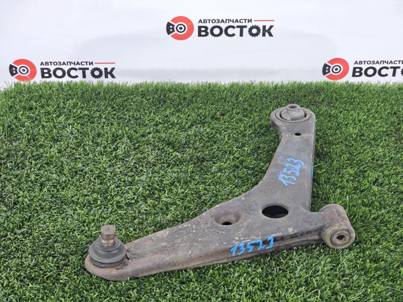 Рычаг нижний, 1500 рублей, Пешки