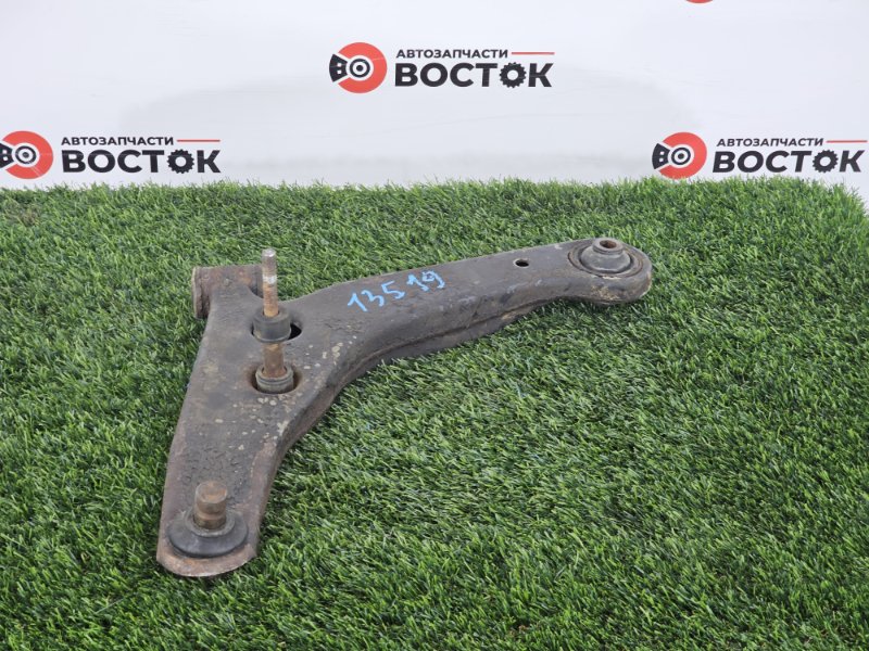 Рычаг нижний, 1500 рублей, Пешки