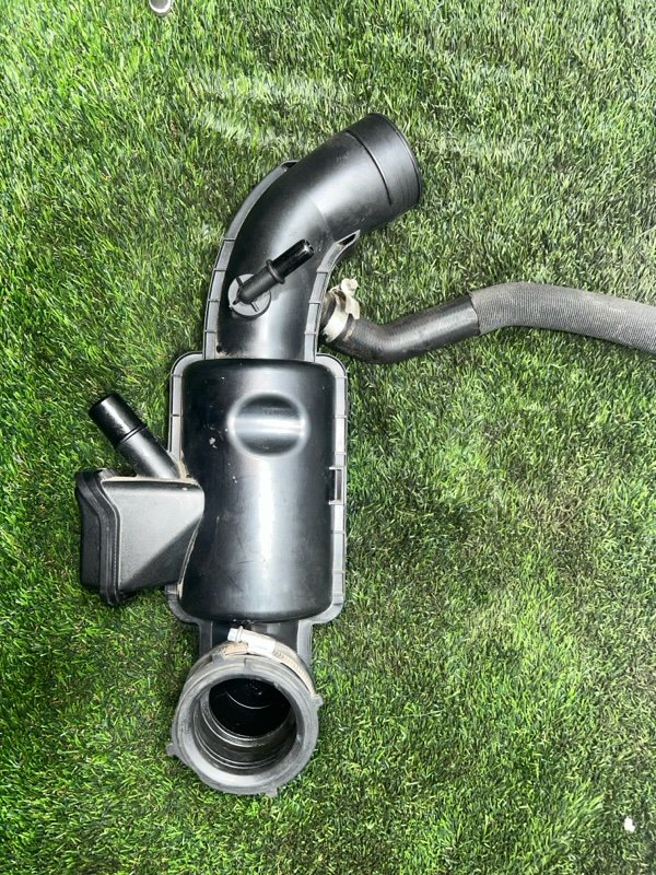 Патрубок впускной системы, 7000 рублей, Пешки