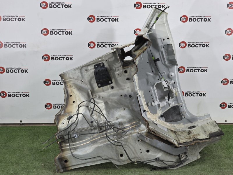 Передняя стойка кузова, 15000 рублей, Пешки