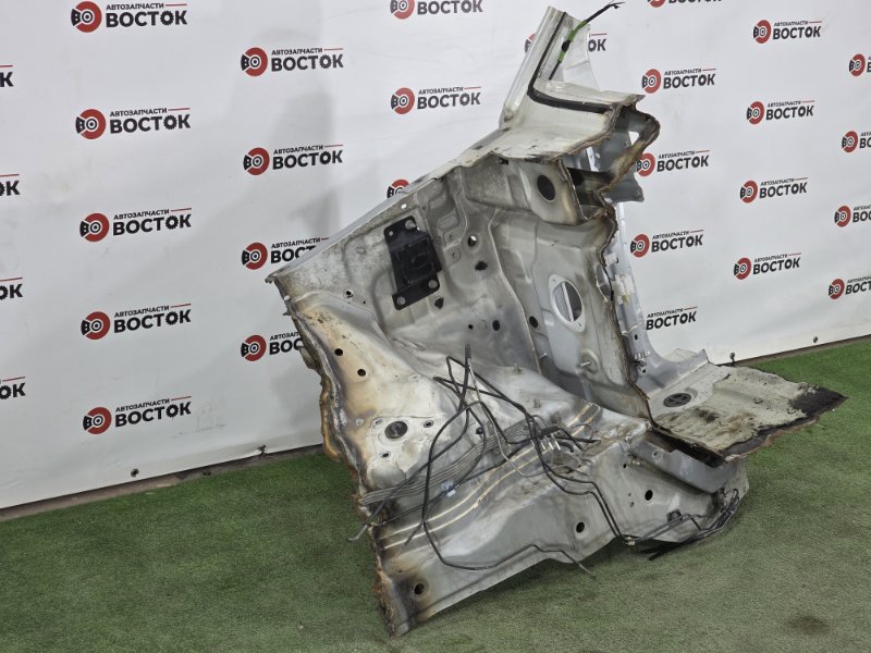 Передняя стойка кузова, 15000 рублей, Пешки