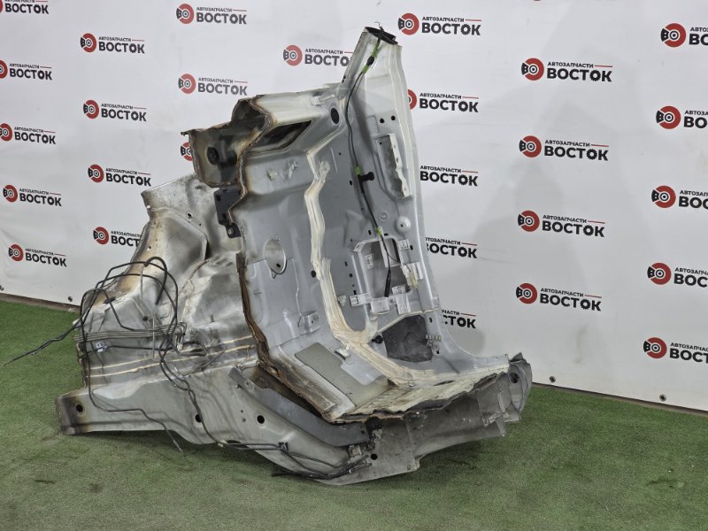 Передняя стойка кузова, 15000 рублей, Пешки