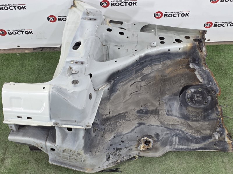 Передняя стойка кузова, 15000 рублей, Пешки