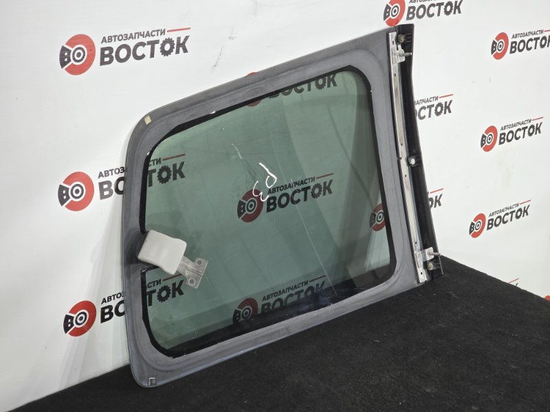 Стекло заднее, 7000 рублей, Пешки