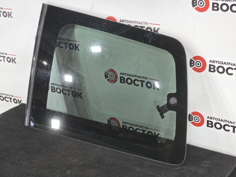 Стекло заднее, 7000 рублей, Пешки