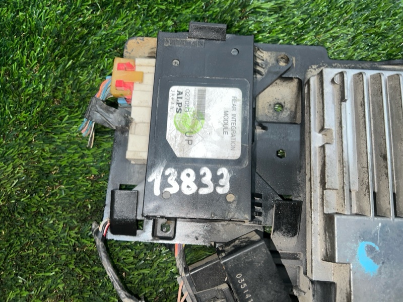 Блок управления подвеской, 2000 рублей, Пешки