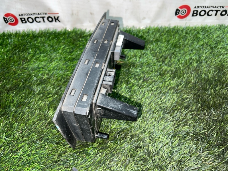 Блок управления климат-контролем, 2500 рублей, Пешки