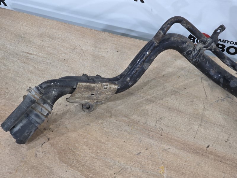 Горловина топливного бака, 5000 рублей, Пешки