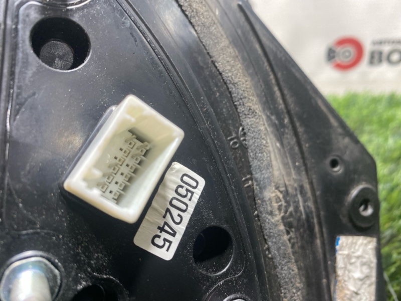 Зеркало боковое, 3000 рублей, Пешки