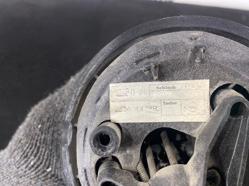 Зеркало боковое, 2000 рублей, Пешки