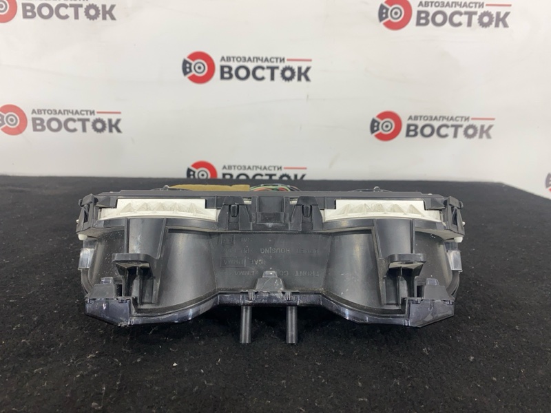 Панель приборов, 2000 рублей, Пешки