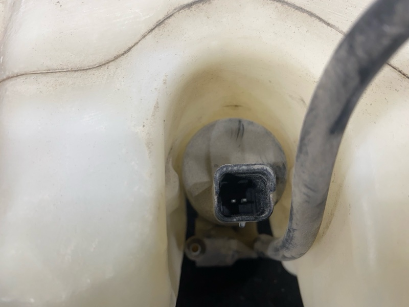 Бачок стеклоомывателя, 1500 рублей, Пешки