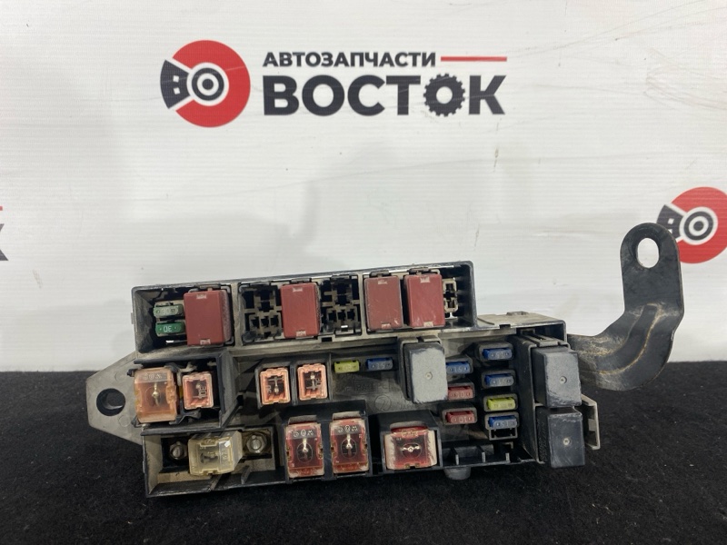 Блок предохранителей, 2000 рублей, Пешки