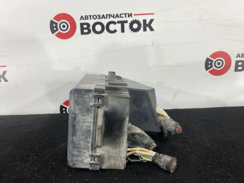 Блок предохранителей, 2000 рублей, Пешки