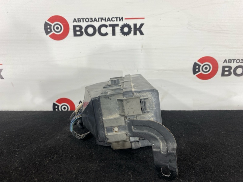 Блок предохранителей, 2000 рублей, Пешки