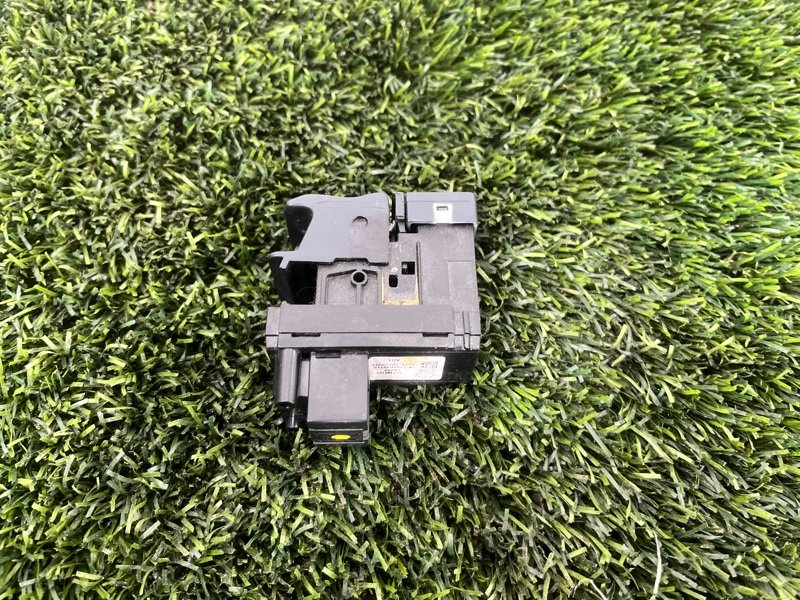 Кнопка, 1500 рублей, Пешки