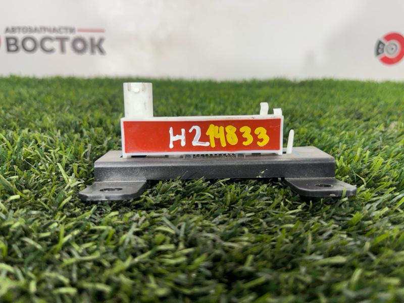 Антенна, 1000 рублей, Пешки