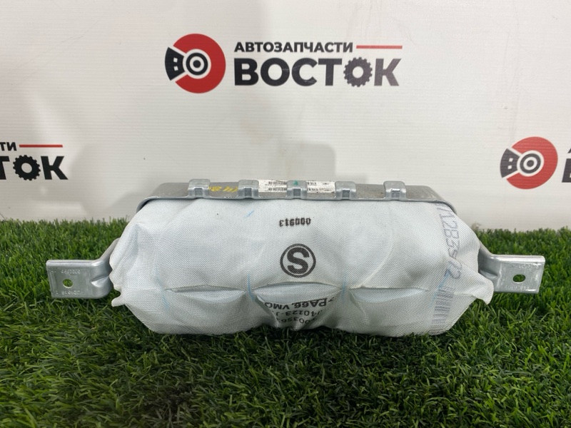 Подушка безопасности в колени, 10000 рублей, Пешки