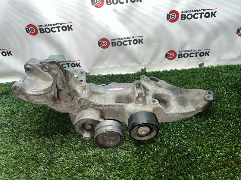 Кронштейн генератора, 2000 рублей, Пешки