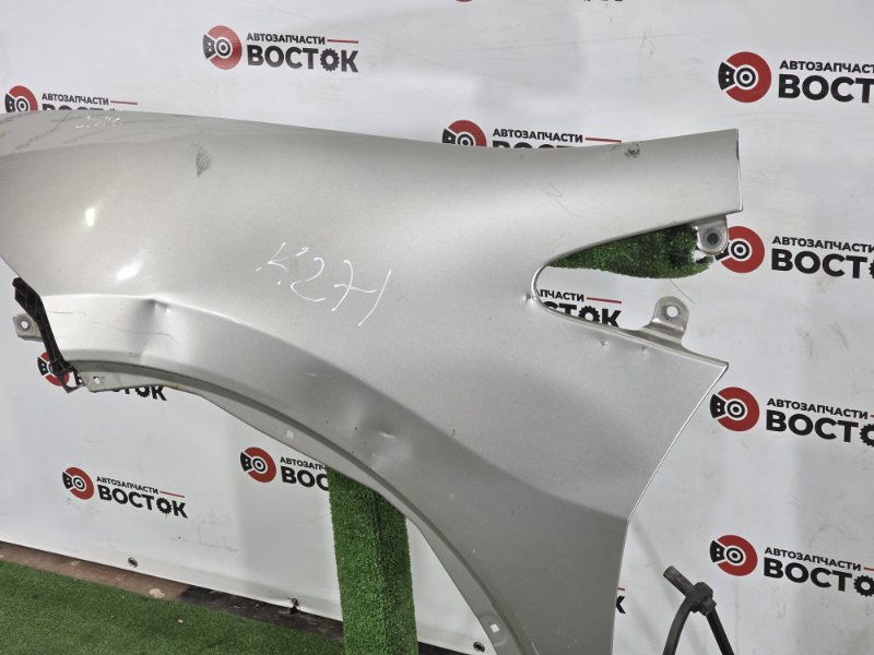 Крыло, 2000 рублей, Пешки