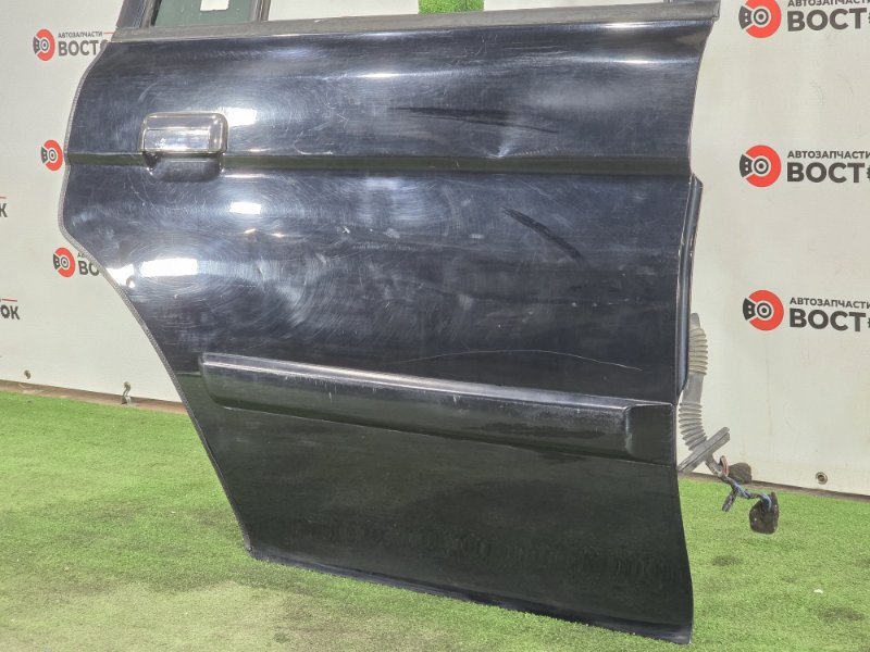 Дверь, 10000 рублей, Пешки