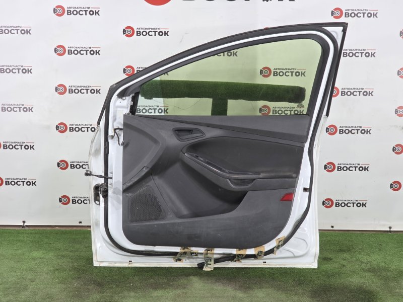 Дверь, 20000 рублей, Пешки