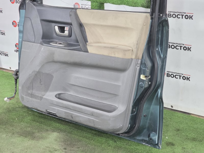 Дверь, 10000 рублей, Пешки