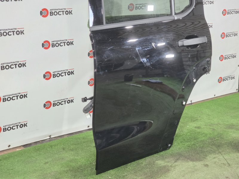 Дверь, 70000 рублей, Пешки