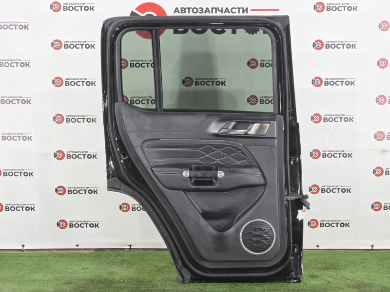 Дверь, 70000 рублей, Пешки