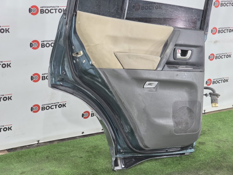 Дверь, 10000 рублей, Пешки