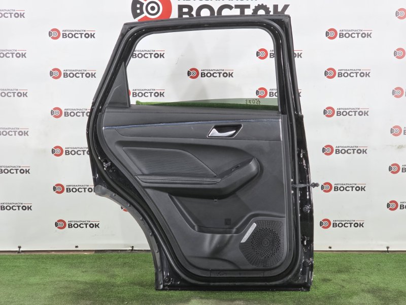 Дверь, 40000 рублей, Пешки