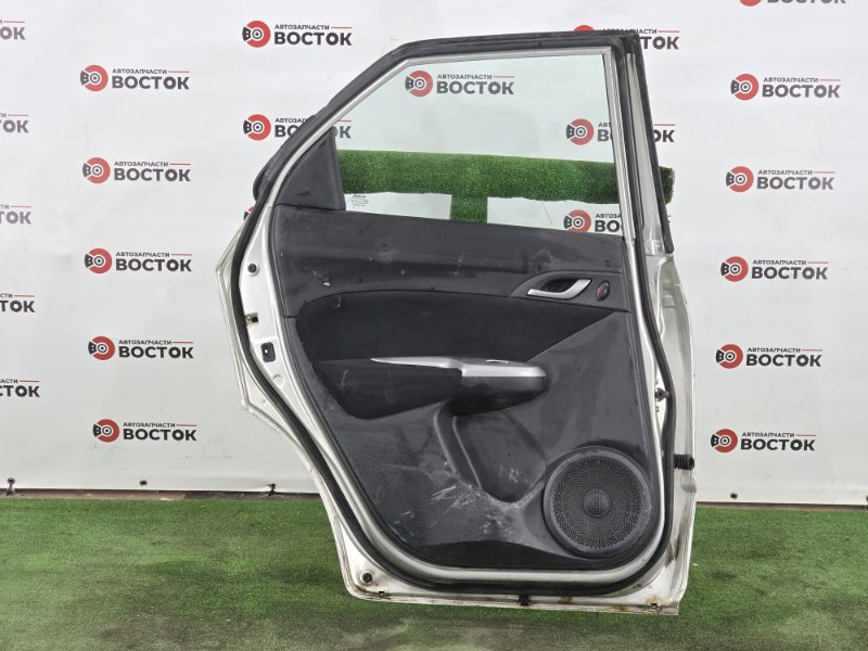 Дверь, 5000 рублей, Пешки