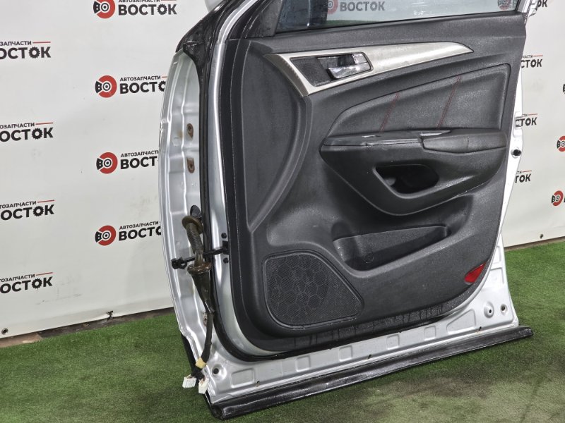 Дверь, 45000 рублей, Пешки