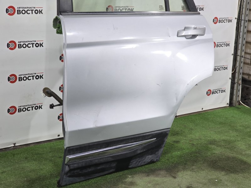 Дверь, 40000 рублей, Пешки