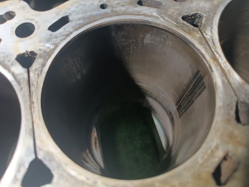 Блок цилиндров, 5000 рублей, Пешки