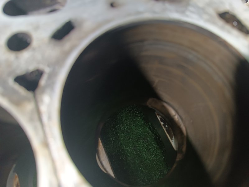 Блок цилиндров, 5000 рублей, Пешки