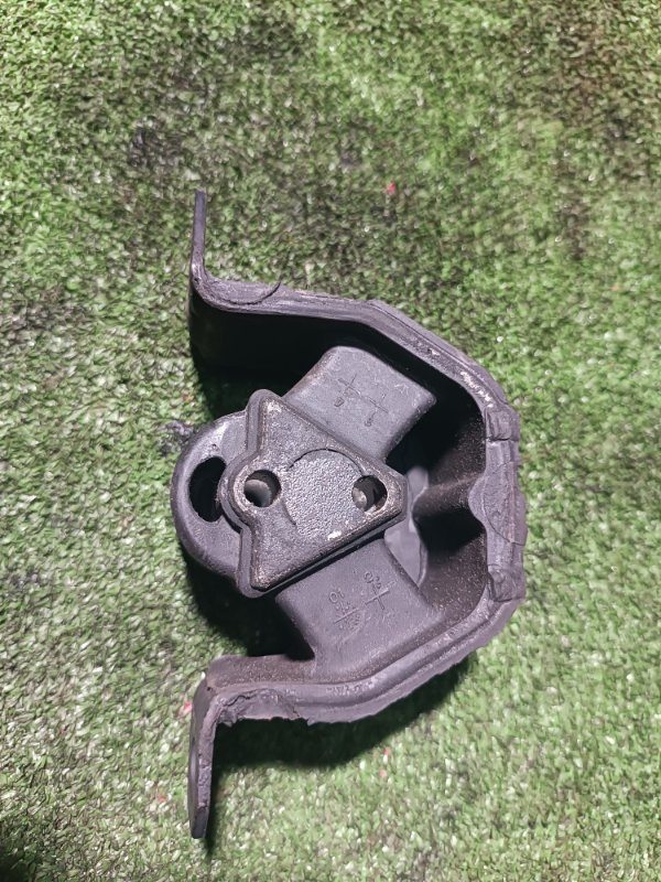 Подушка МКПП, 1000 рублей, Пешки