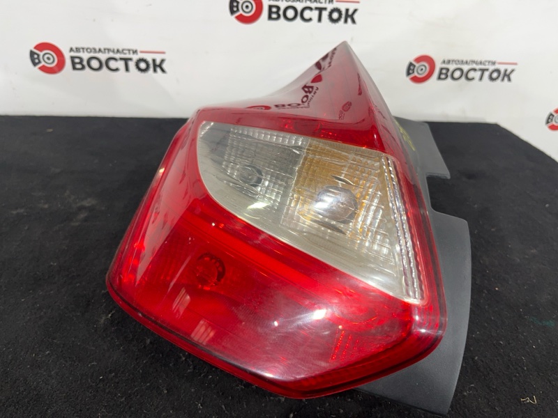 Стоп-сигнал, 10000 рублей, Пешки