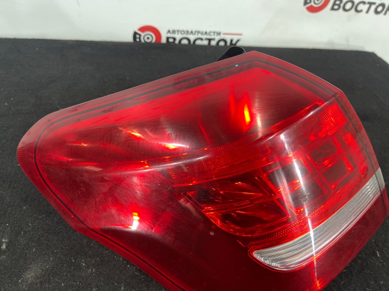 Стоп-сигнал, 9000 рублей, Пешки