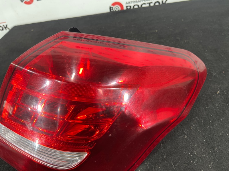 Стоп-сигнал, 9000 рублей, Пешки