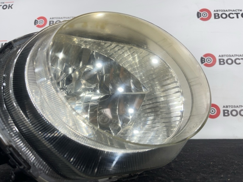 Фара, 9000 рублей, Пешки