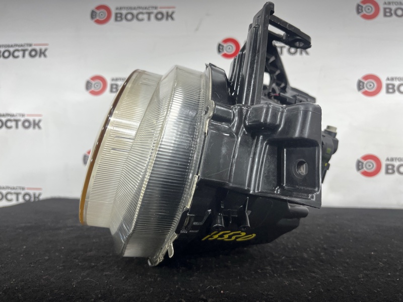 Фара, 9000 рублей, Пешки