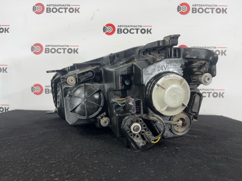 Фара, 5000 рублей, Пешки