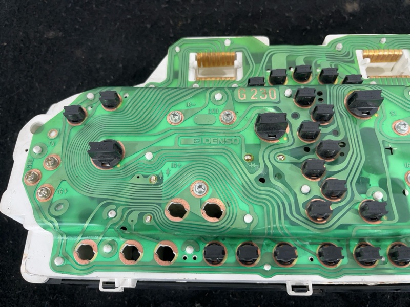 Панель приборов, 4000 рублей, Пешки